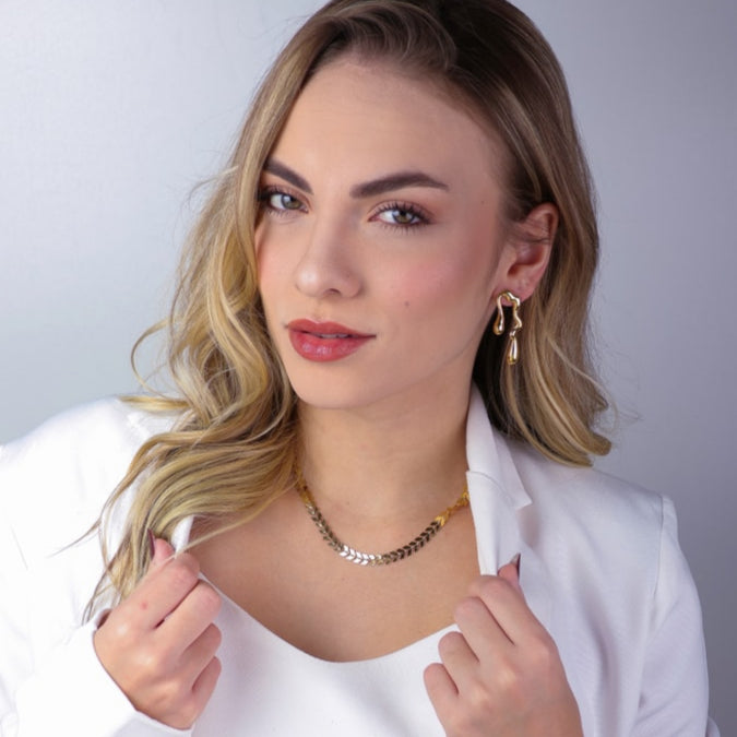 Brinco Amélia Dourado Orgânico de Gota