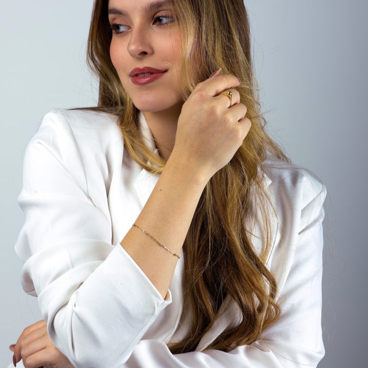 Pulseira Hailey Dourada de Bolinhas Delicada