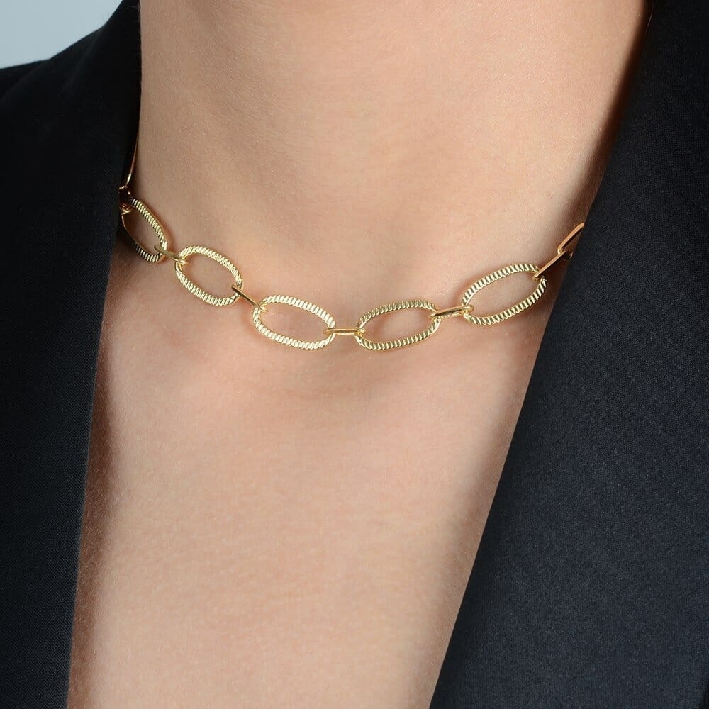 Chocker Dourada Cartier com Extensor Colares Hub Joias