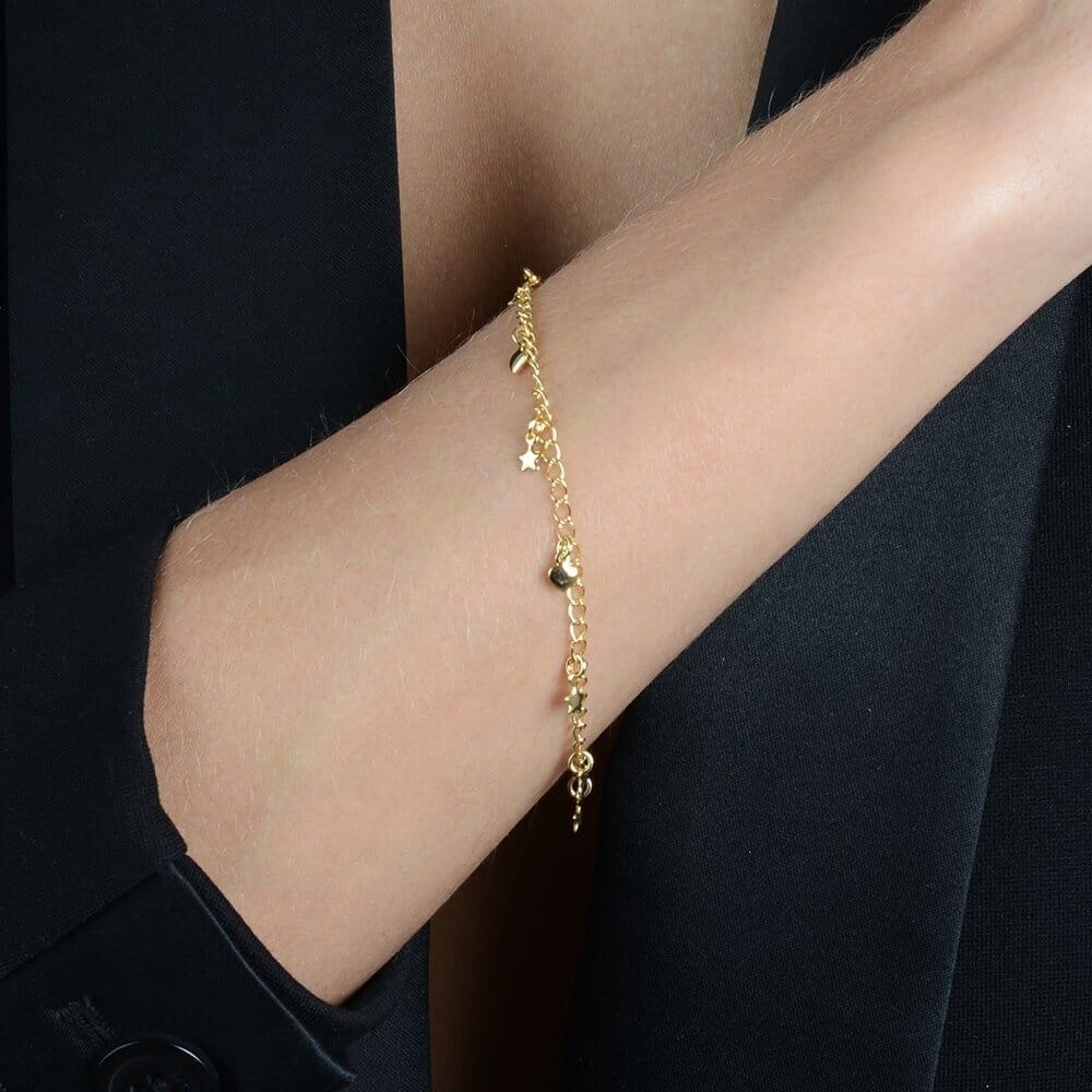 Pulseira Dourada com Pingentes de Coração e Estrela Pulseiras Hub Joias