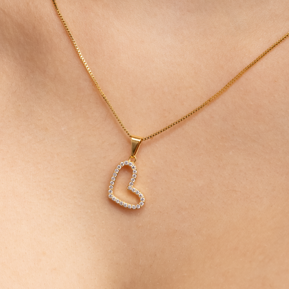 Colar Charming Dourado de Coração Irregular Vazado com Zircônia