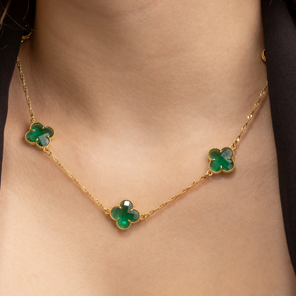 Colar Emeline Dourado 5 Trevos Verde
