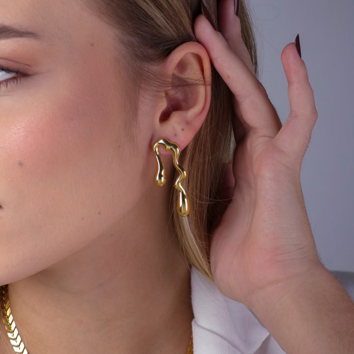 Brinco Amélia Dourado Orgânico de Gota - Fonttani