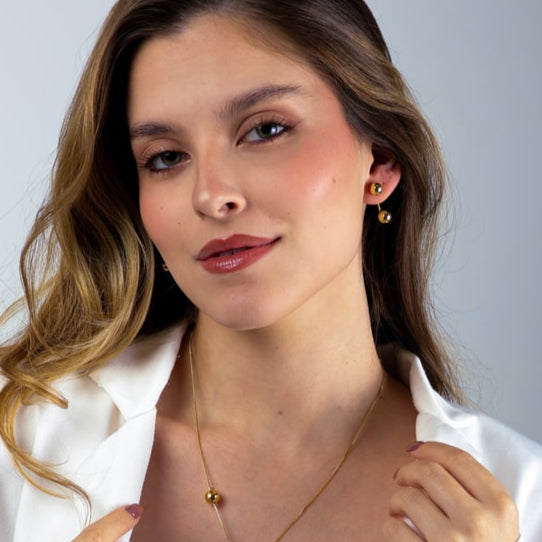 Brinco Vivian Dourado de Bola Duplo - Fonttani