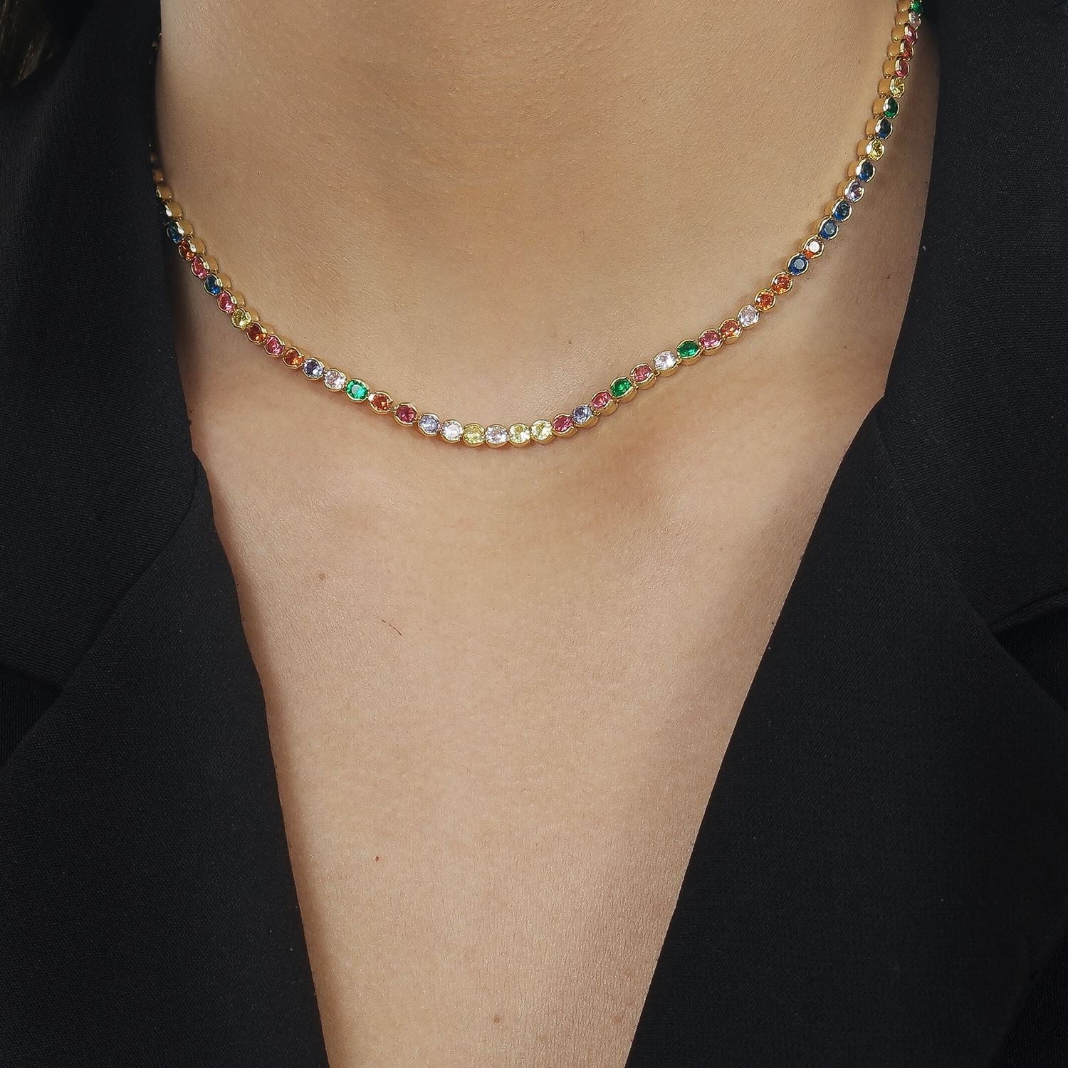 Colar Artemiza Dourado Chocker Riviera Pedras Coloridas - Fonttani