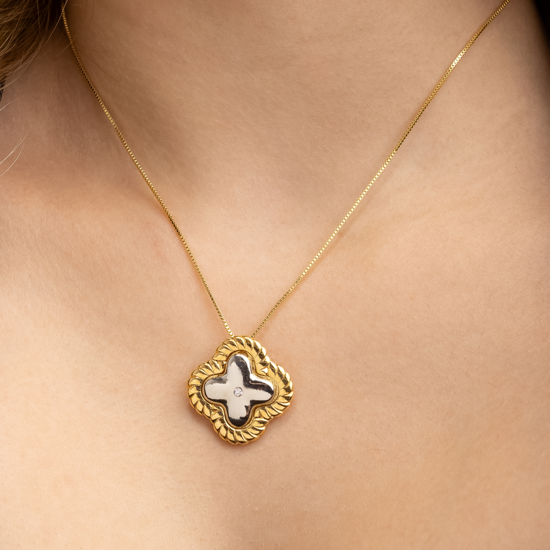 Colar Barroca Dourado e Prateado de Flor - Fonttani