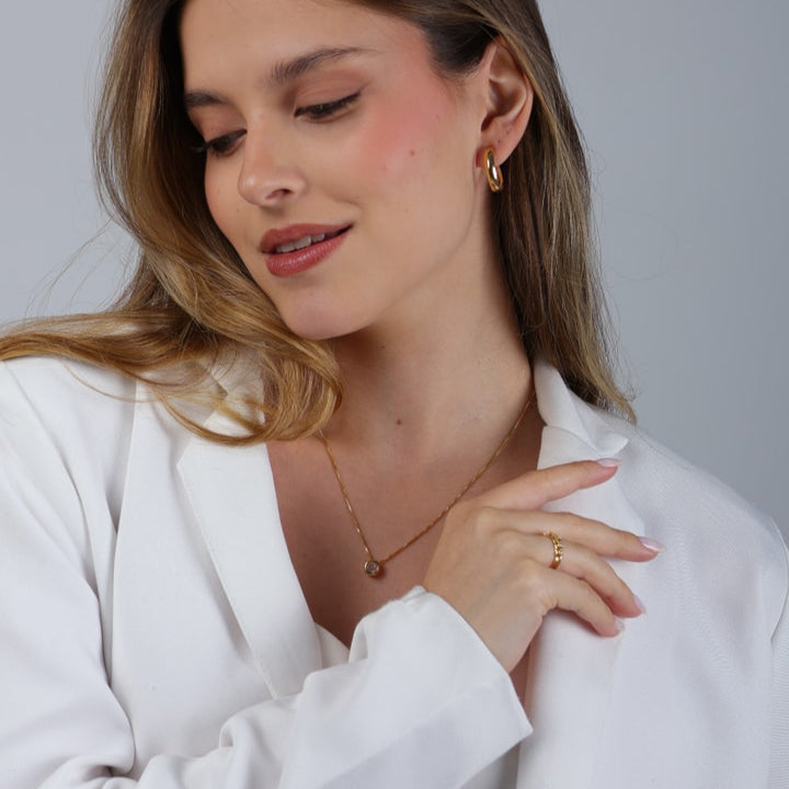 Kit Miss Trio - Anel, Brincos e Colar - Fonttani